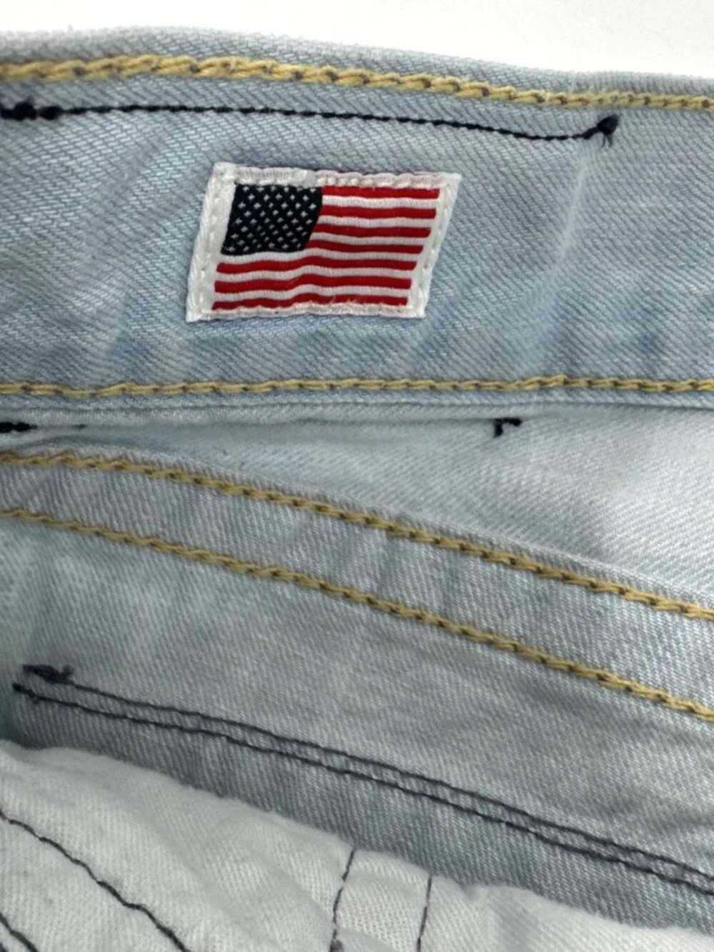True Religion Jeans Mens 38x34 Ricky Light Blue Denim Distressed Flap Pockets